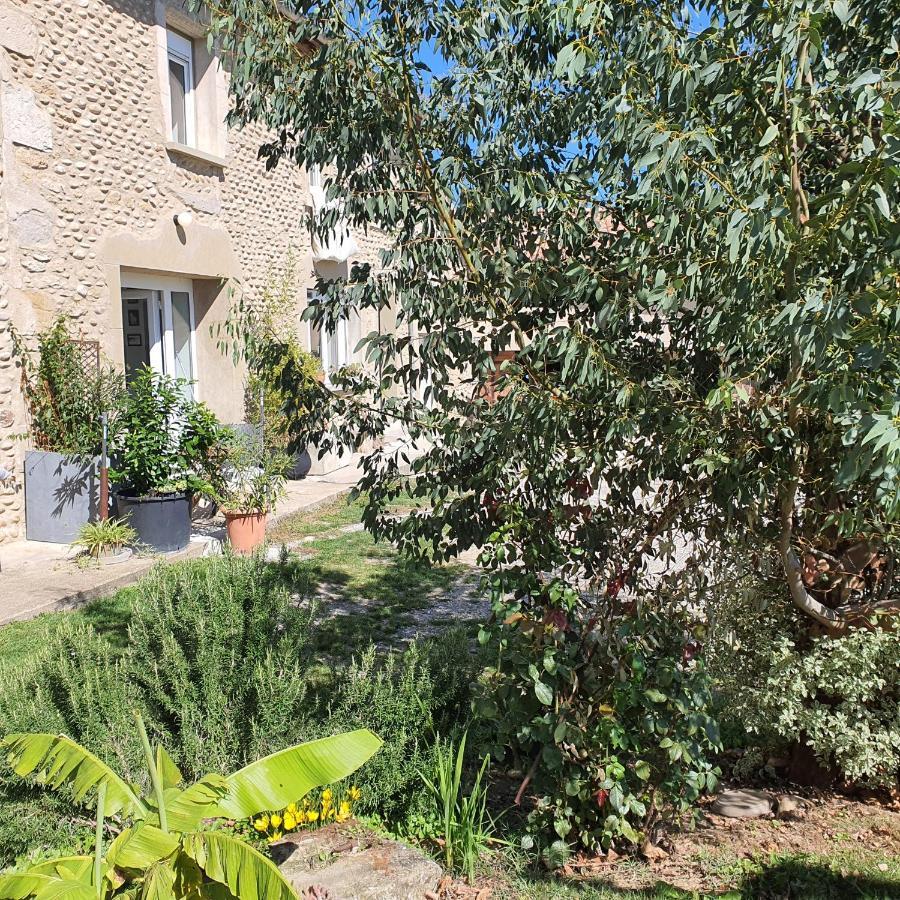 Figuets 3 Apartment Chateauneuf-de-Galaure Exterior photo